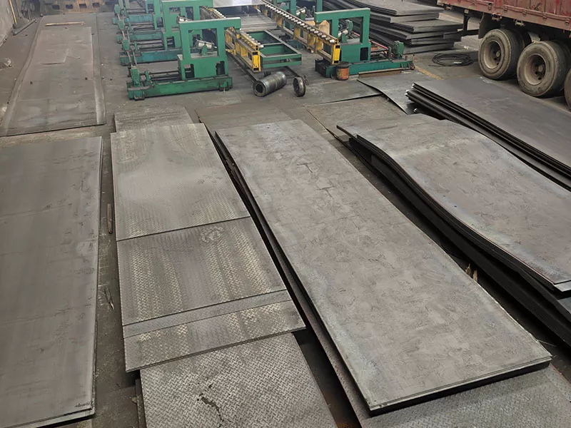 Piastra in acciaio laminato a caldo SS400